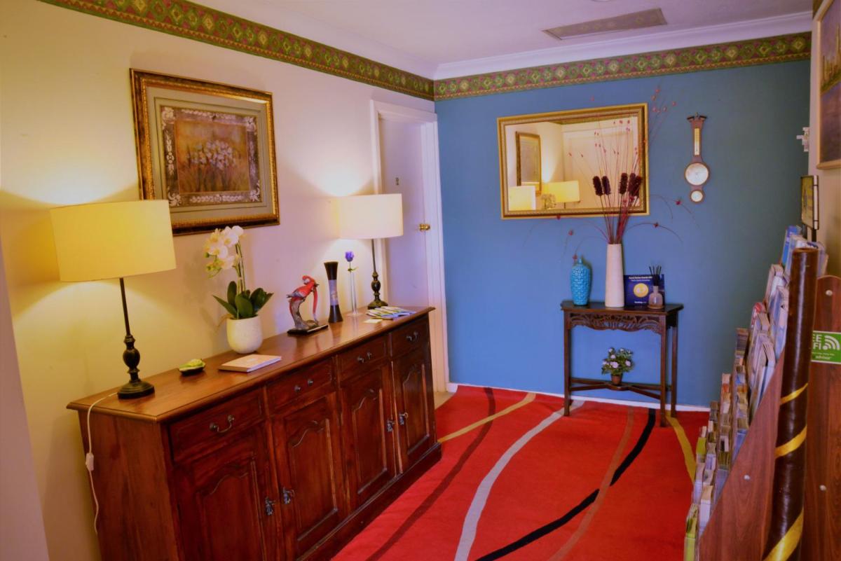 Suitetrails - Palms Bed & Breakfast