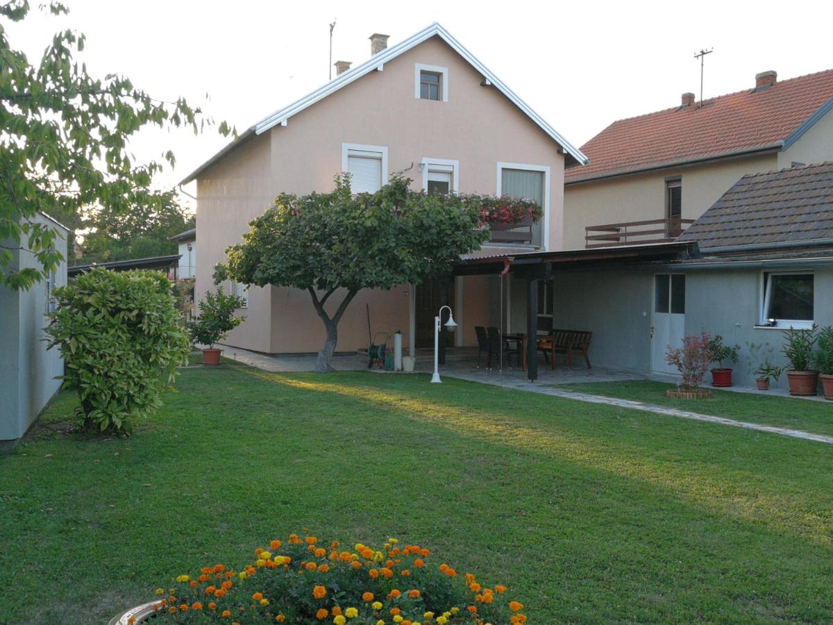 Suitetrails - Apartmani Astra
