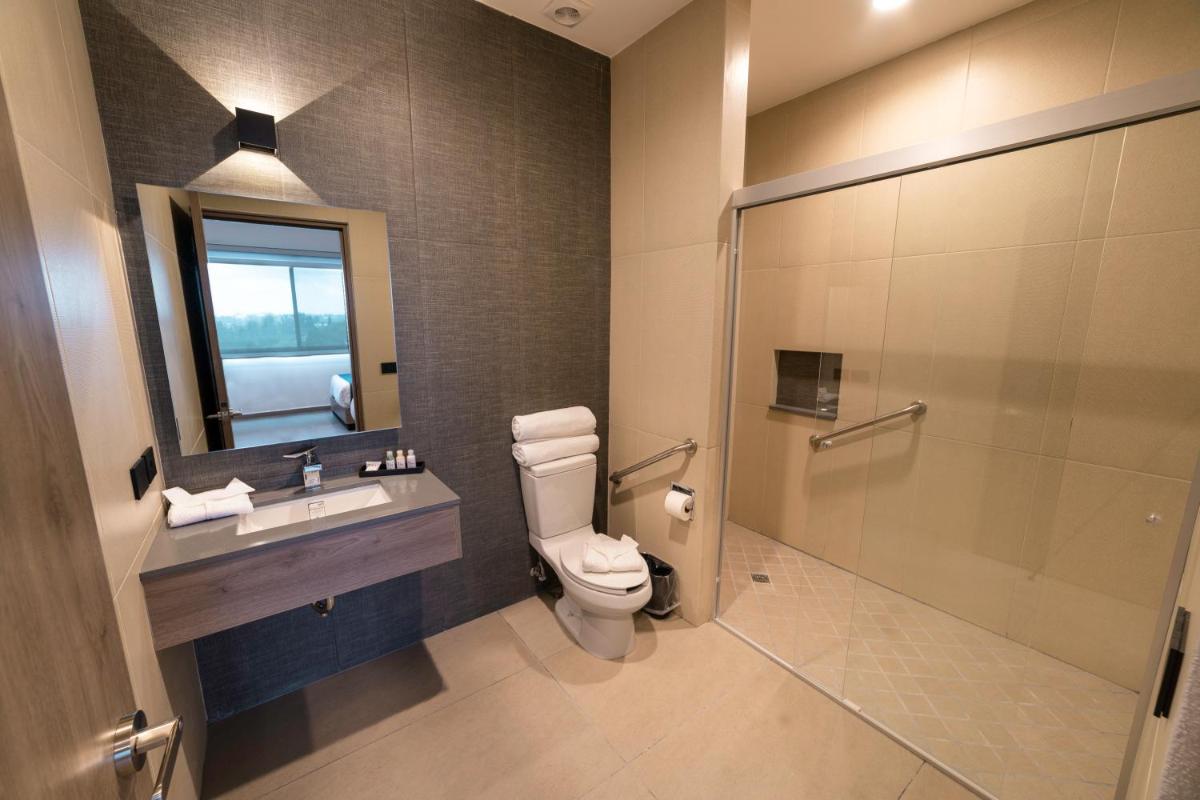 Suitetrails - TH HOTEL & VIVIENDA