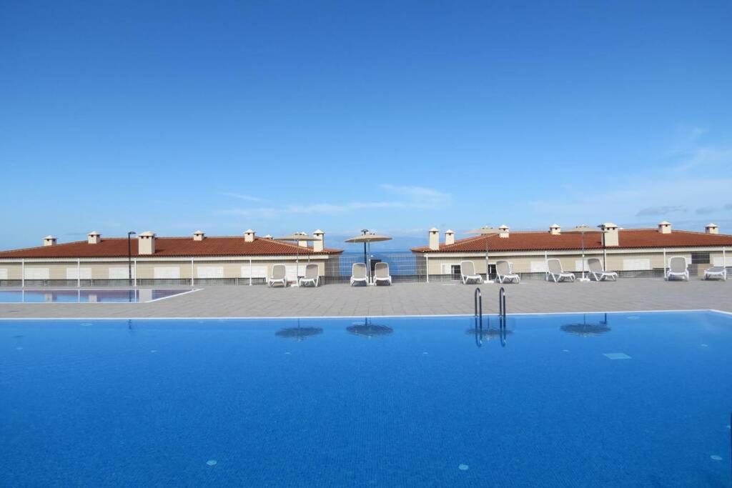 Luxury House with 3 Bedrooms, Sea Wiew and Swimming Pool in a quiet Residence - Housity