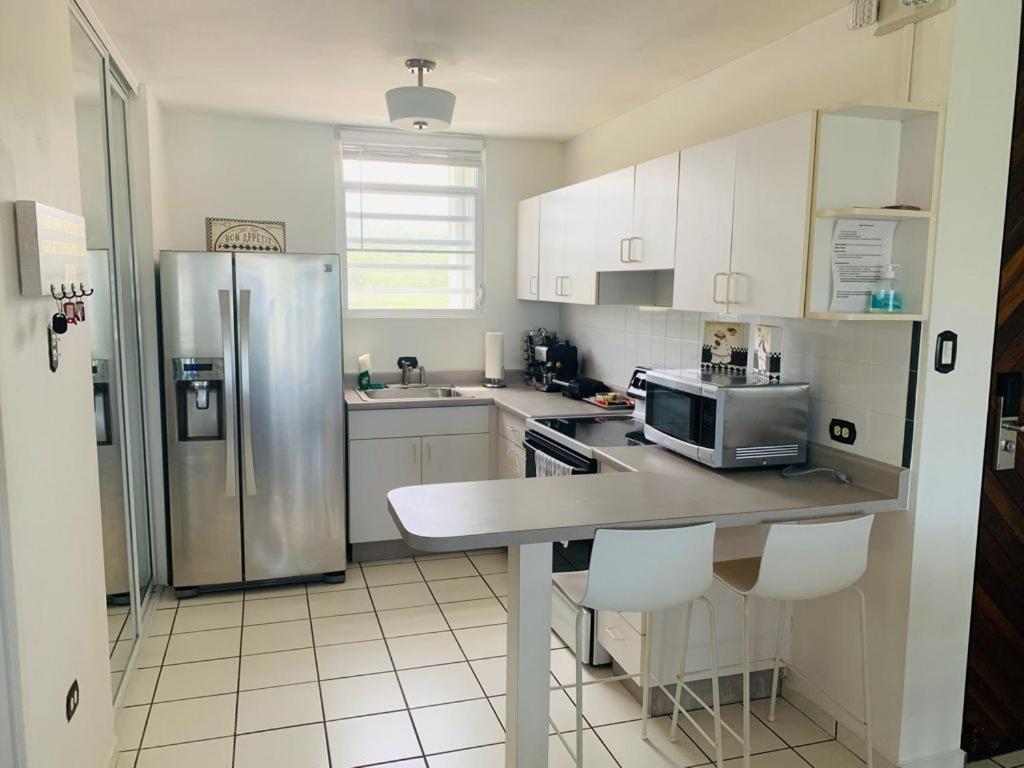 Coastal View Apartment - Housity