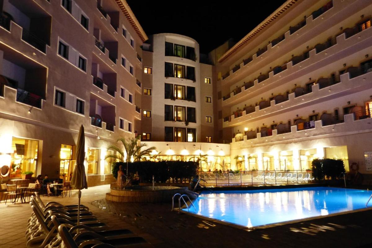 Piscina en o cerca de Hotel Monarque Costa Narejos