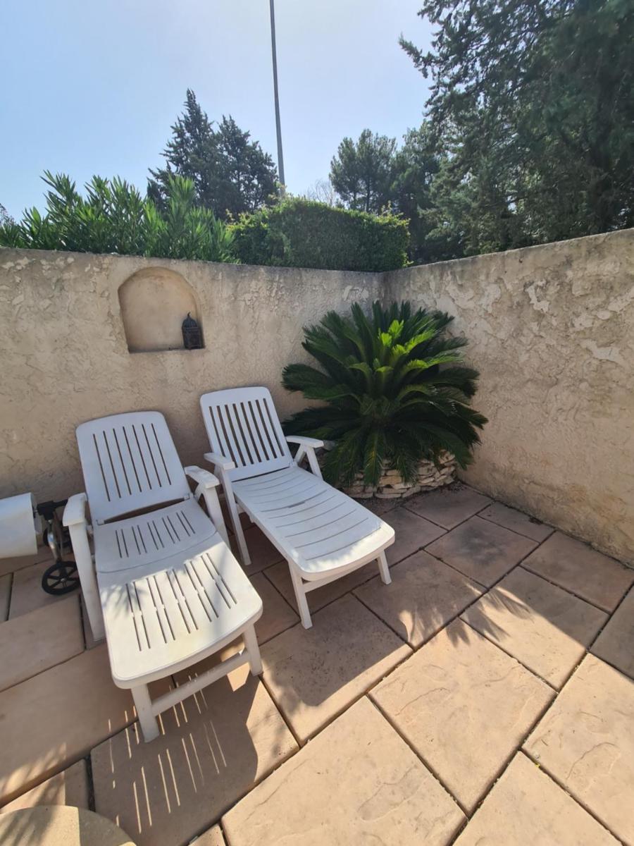 jolie villa avec piscine - Housity
