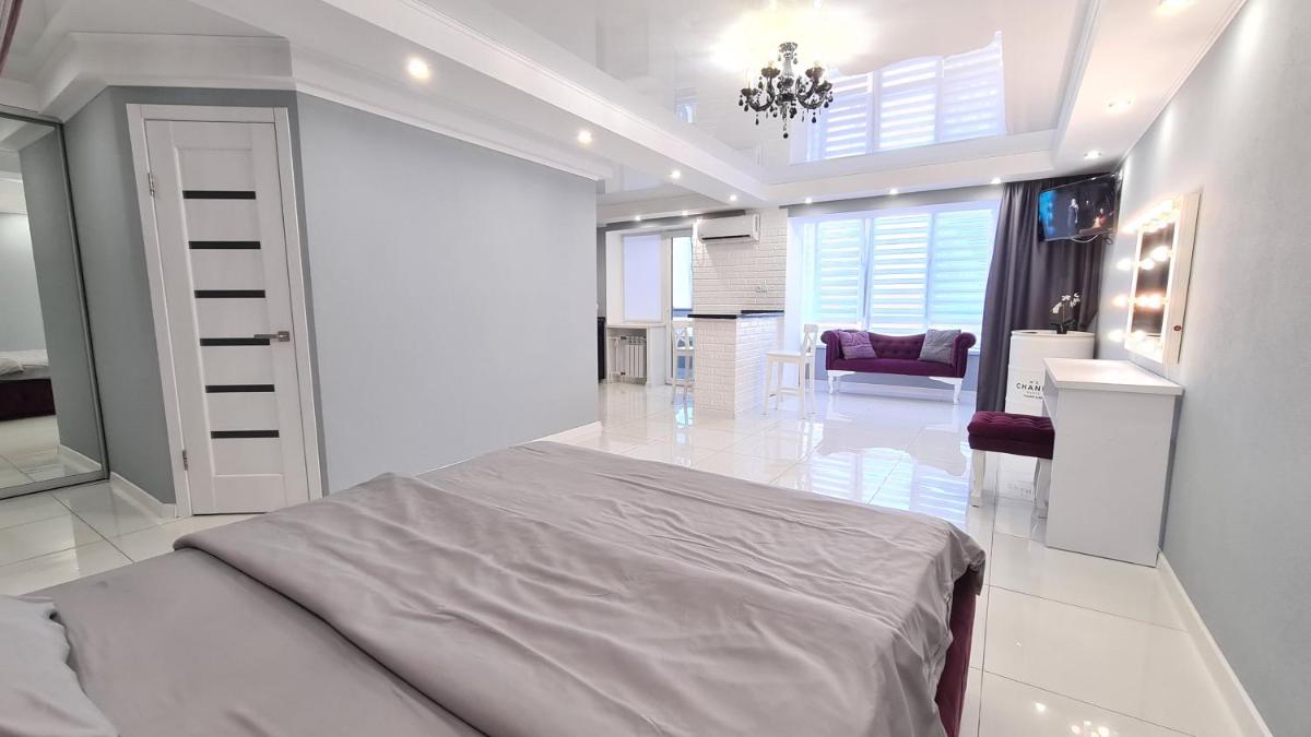 Apartaments on prospekt Mira 35 (the 95th kvartal, Ploshcha Horkoho) - Housity