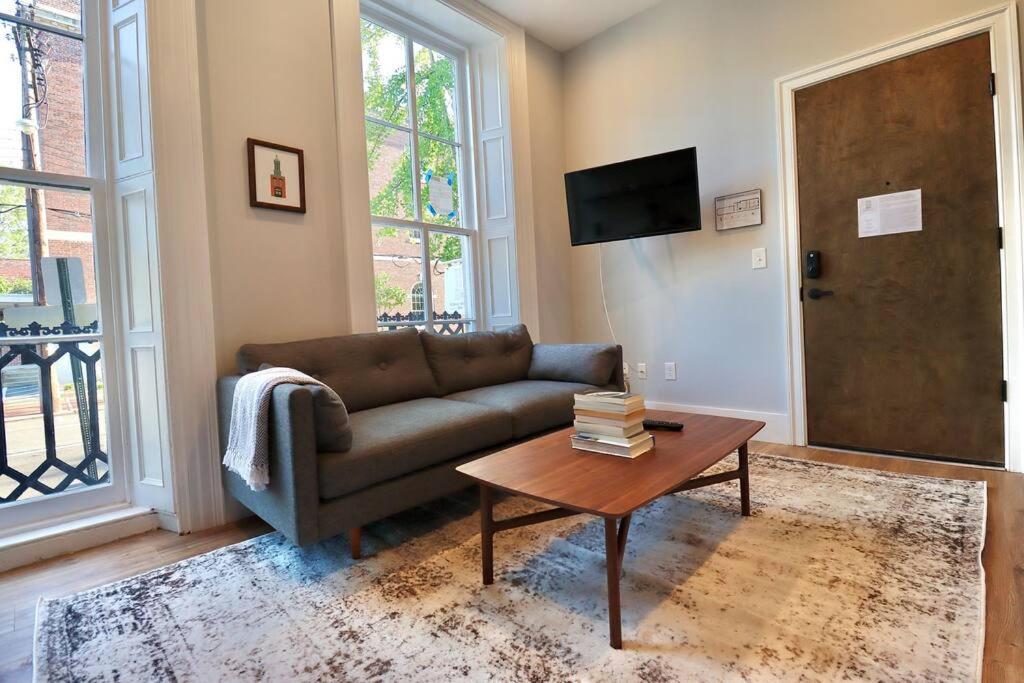 The Duke Suite at Prince Street Inn - Housity