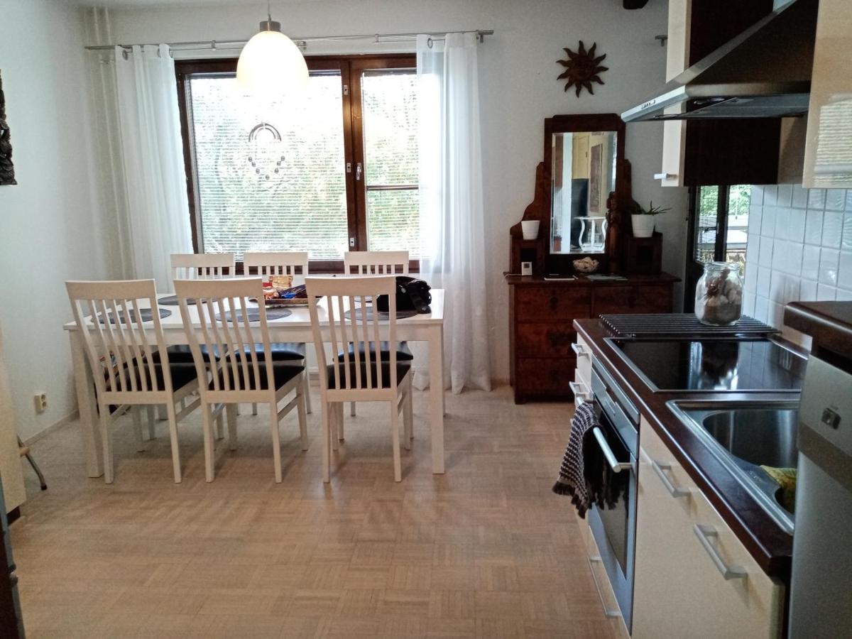 kolmio lähellä keskustaa - Housity