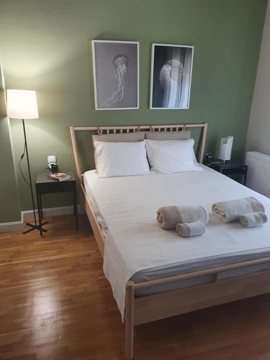 GREEN HOUSE - Housity