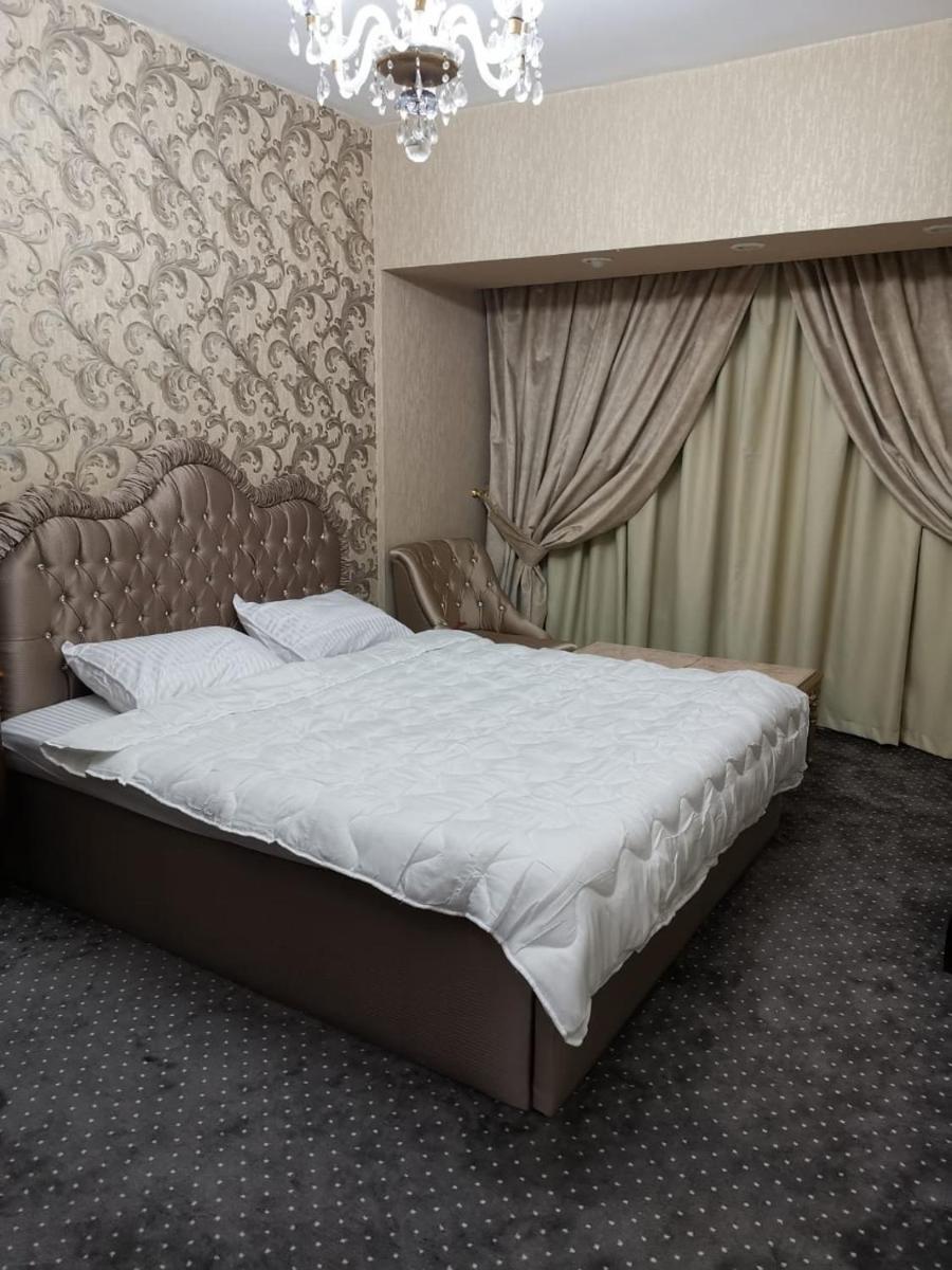 Suitetrails - Luxury Duplex penthouse with Full Great Nile view, entire apartment