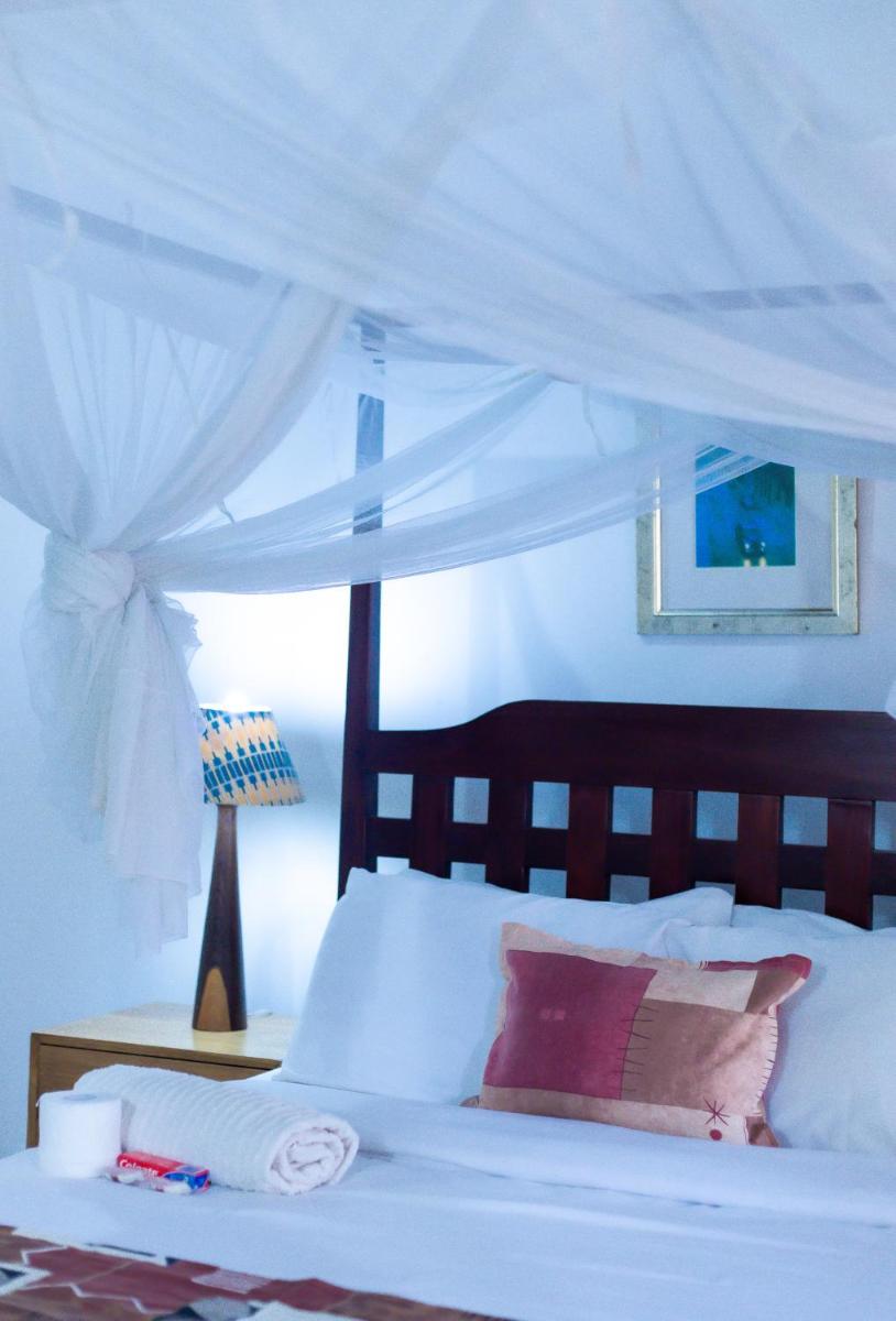 The Ad Lib Executive lodge - Housity