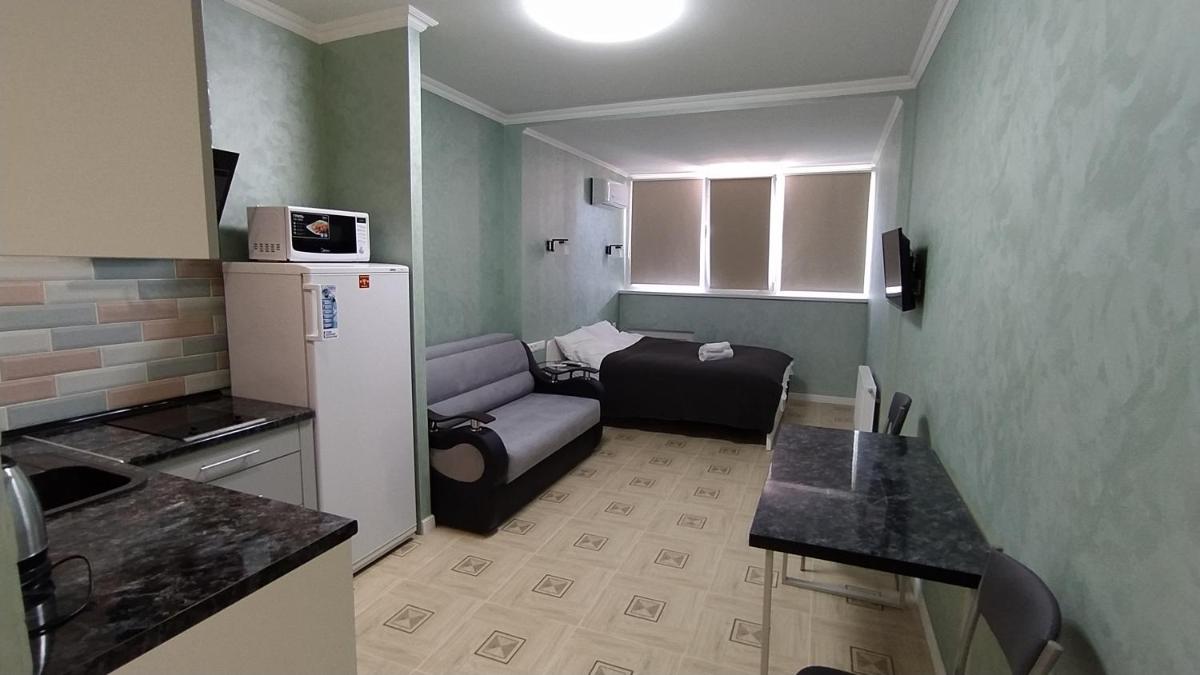 White Krolik - Housity