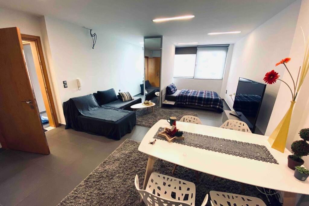 Hitech Appartment - Housity