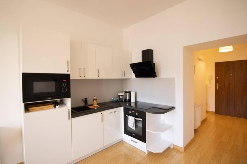 Studio-Apartment between Schoenbrunn & the City Center (30) - Housity