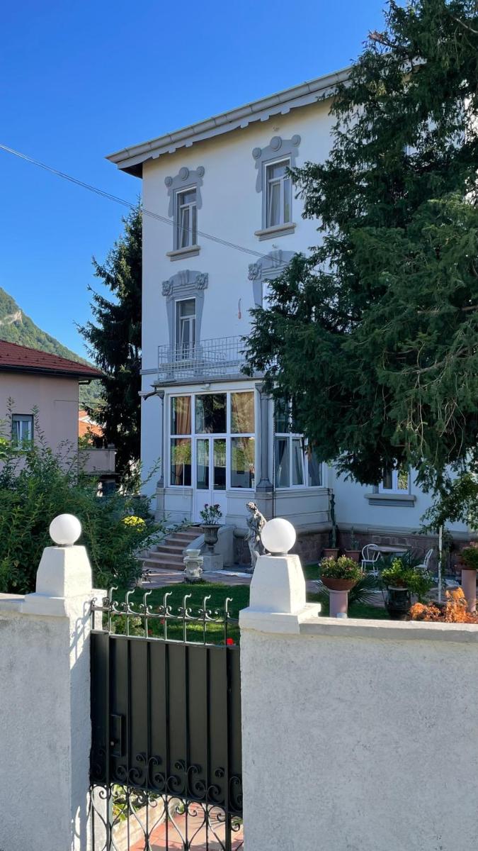 Villa Sapi - Housity