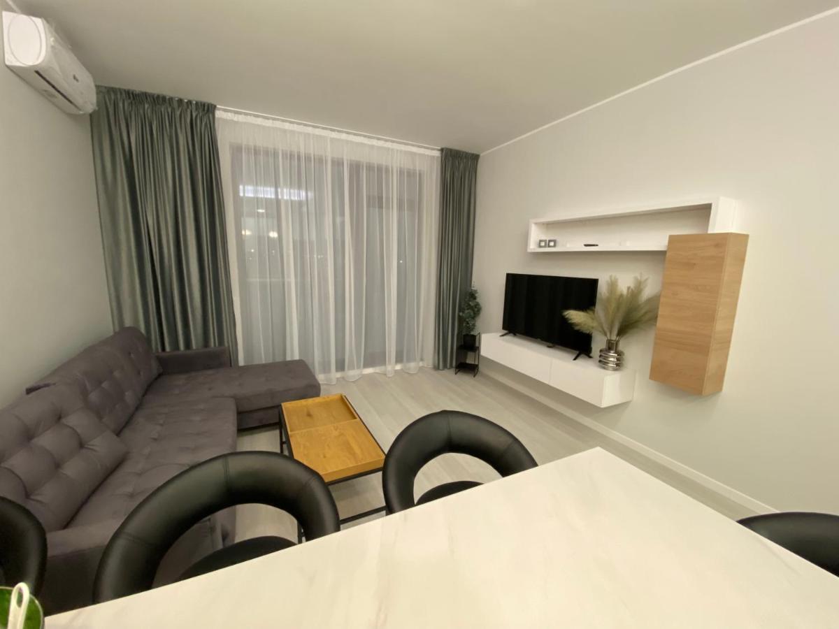 RIA Apartments - Housity