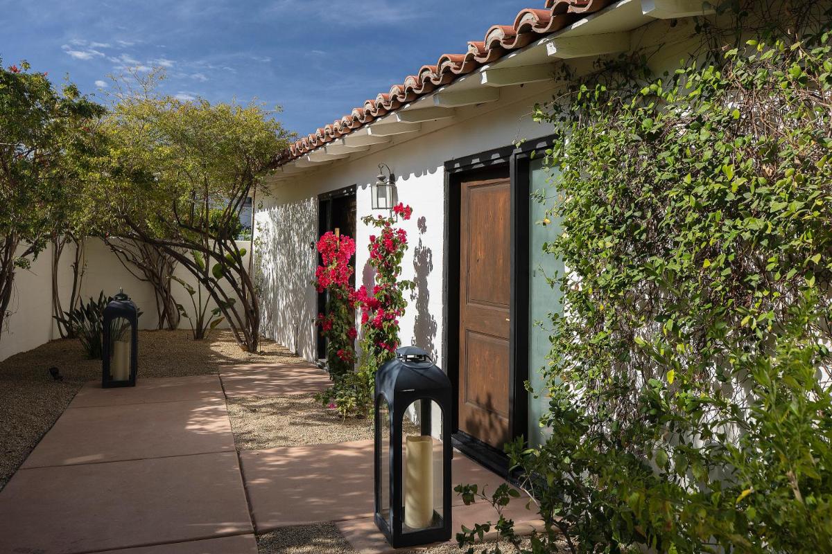The Colony Palms Hotel and Bungalows - Adults Only - Housity
