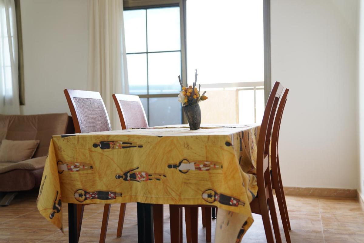 Oasis, Seaside - Housity