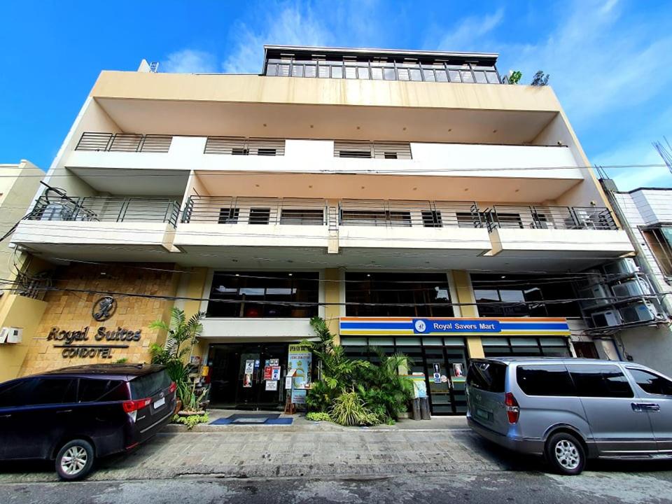 Suitetrails - Royal Suites Condotel
