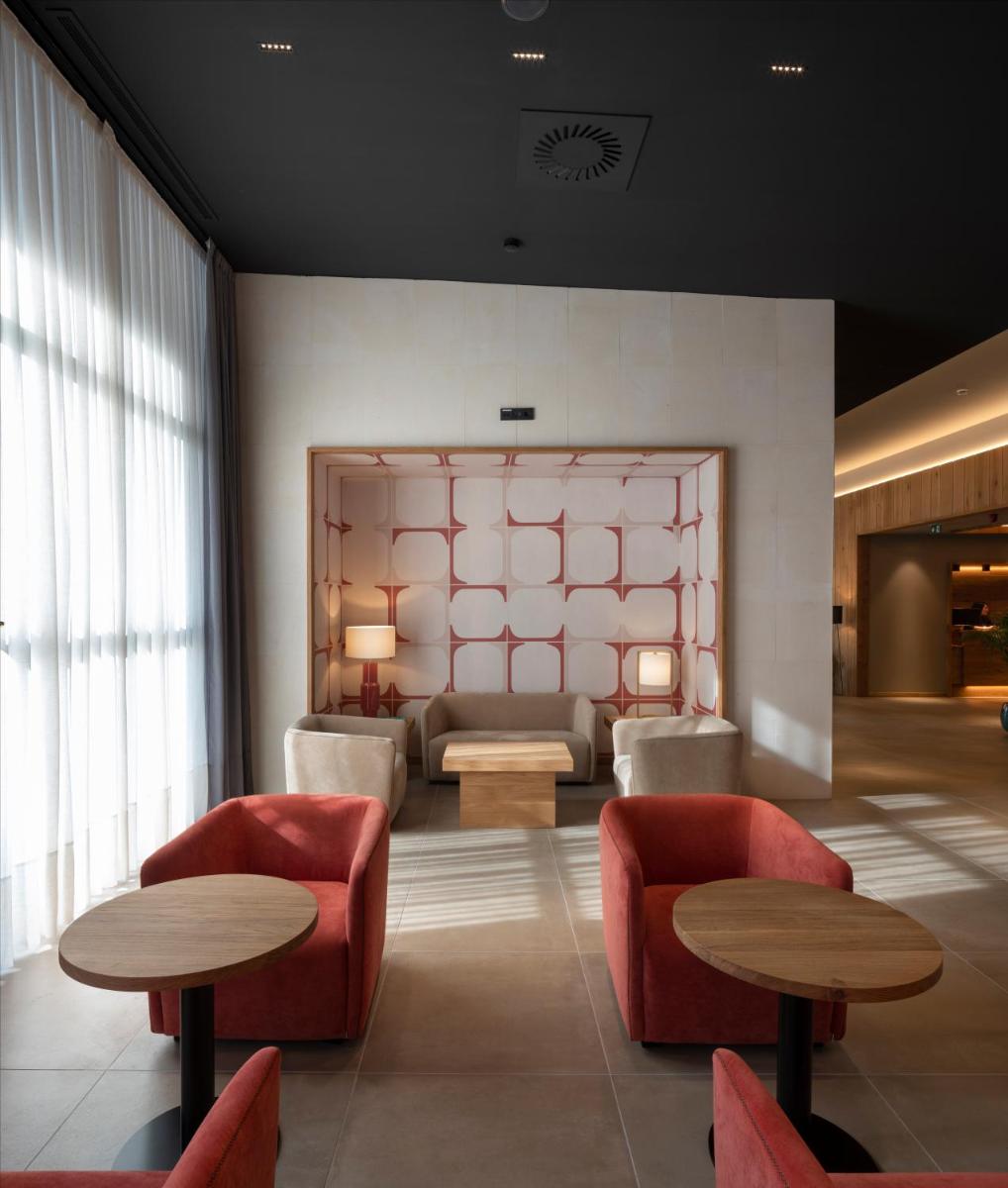 Hotel Ciudad de Logroño - Hizvo