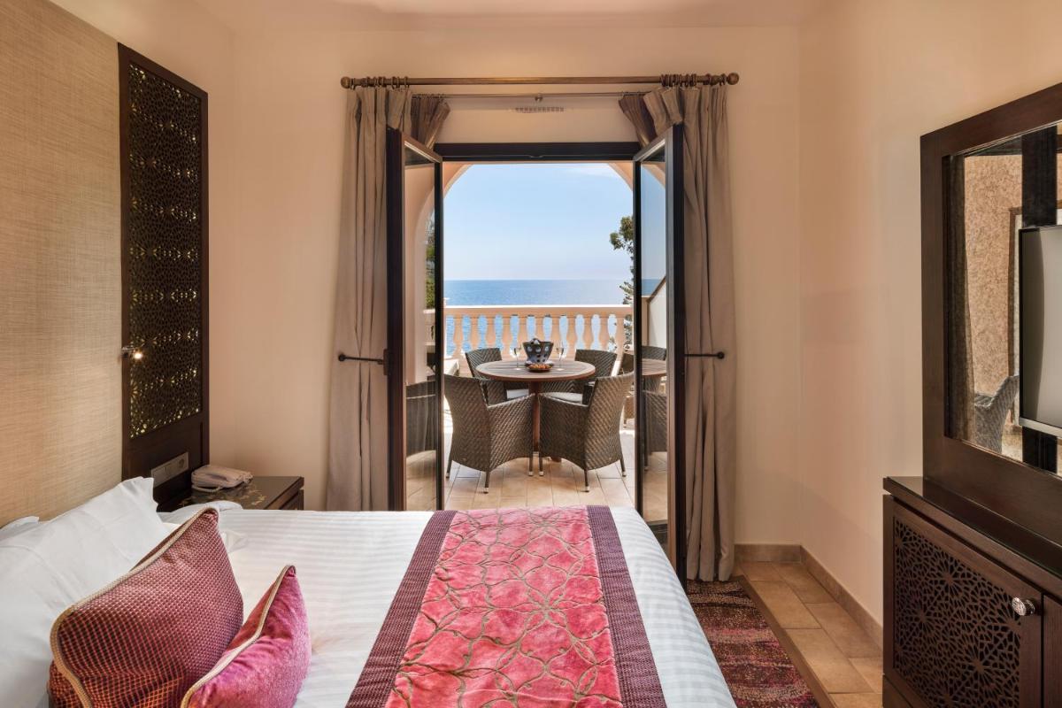 Un ou plusieurs lits dans un hébergement de l'établissement Tiara Miramar Beach Resort