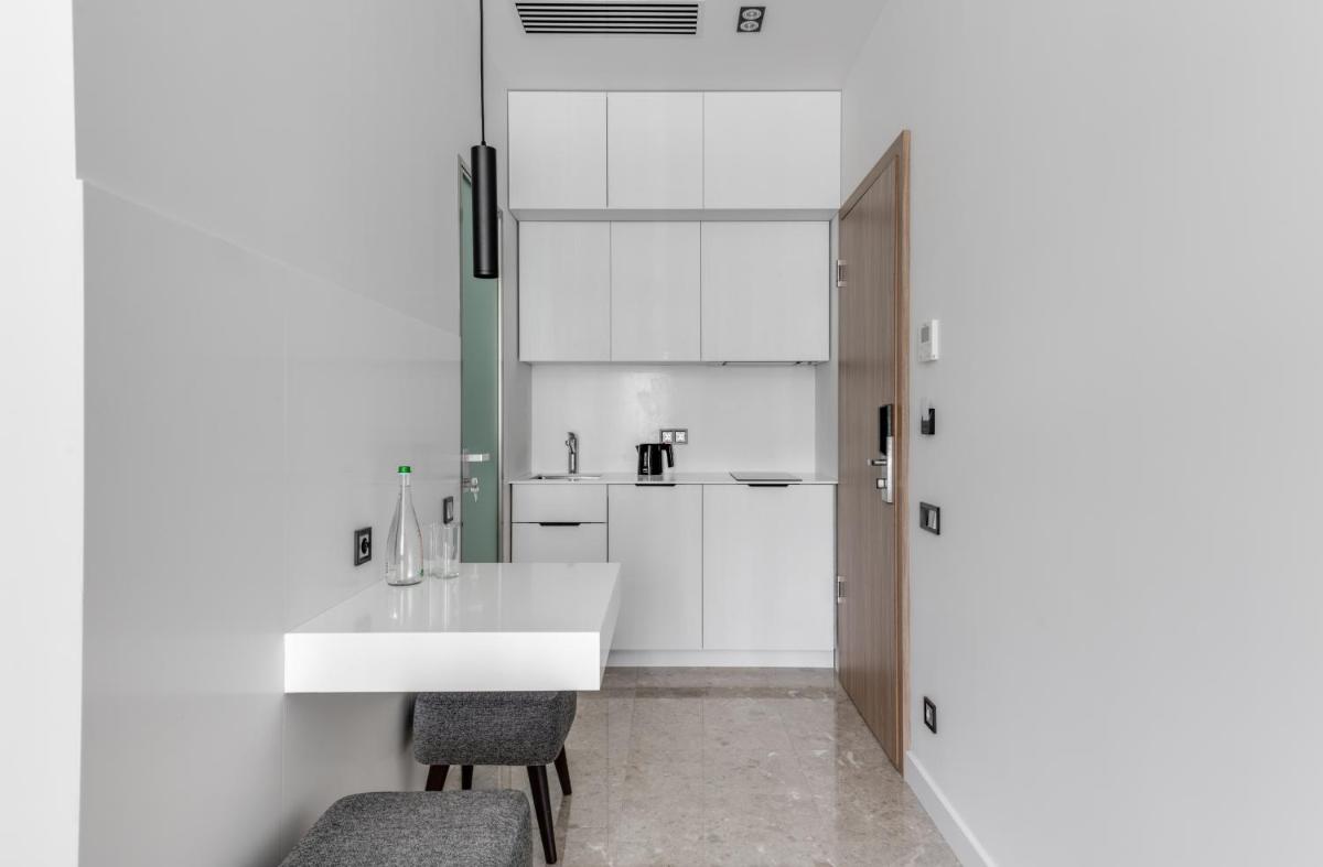 Suitetrails - BASIS APARTMENTS - Adults Only