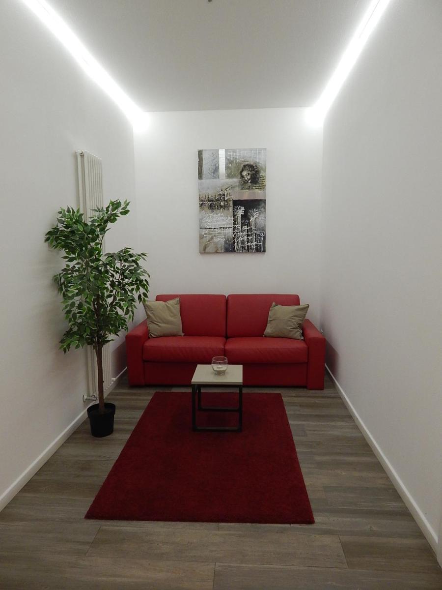Budapest Easy Flat Oktogon - Housity