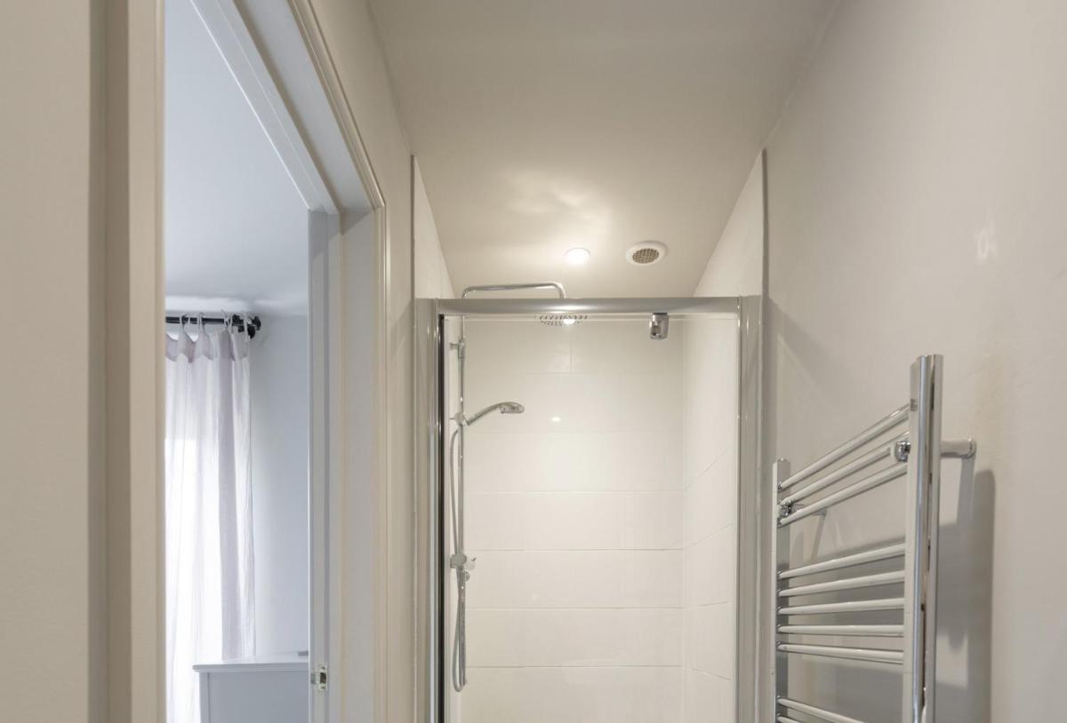 Round House Cottage - Housity