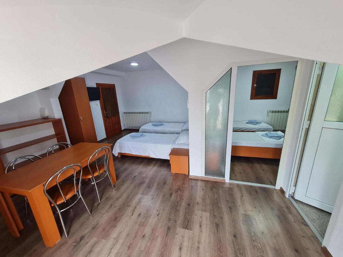 Vila Nei - Housity