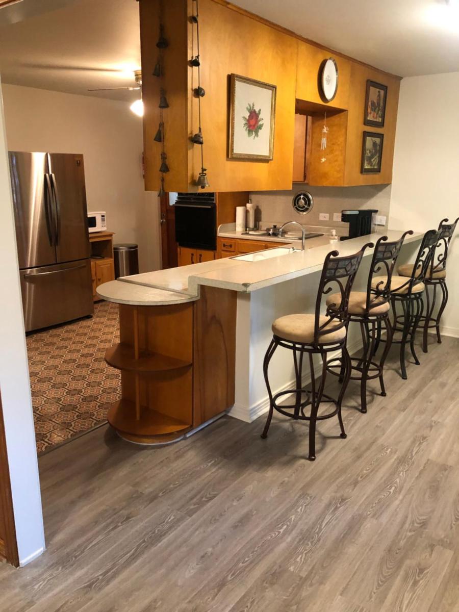 Kathryn's Corner Cottage - Gorgeous Views - Housity