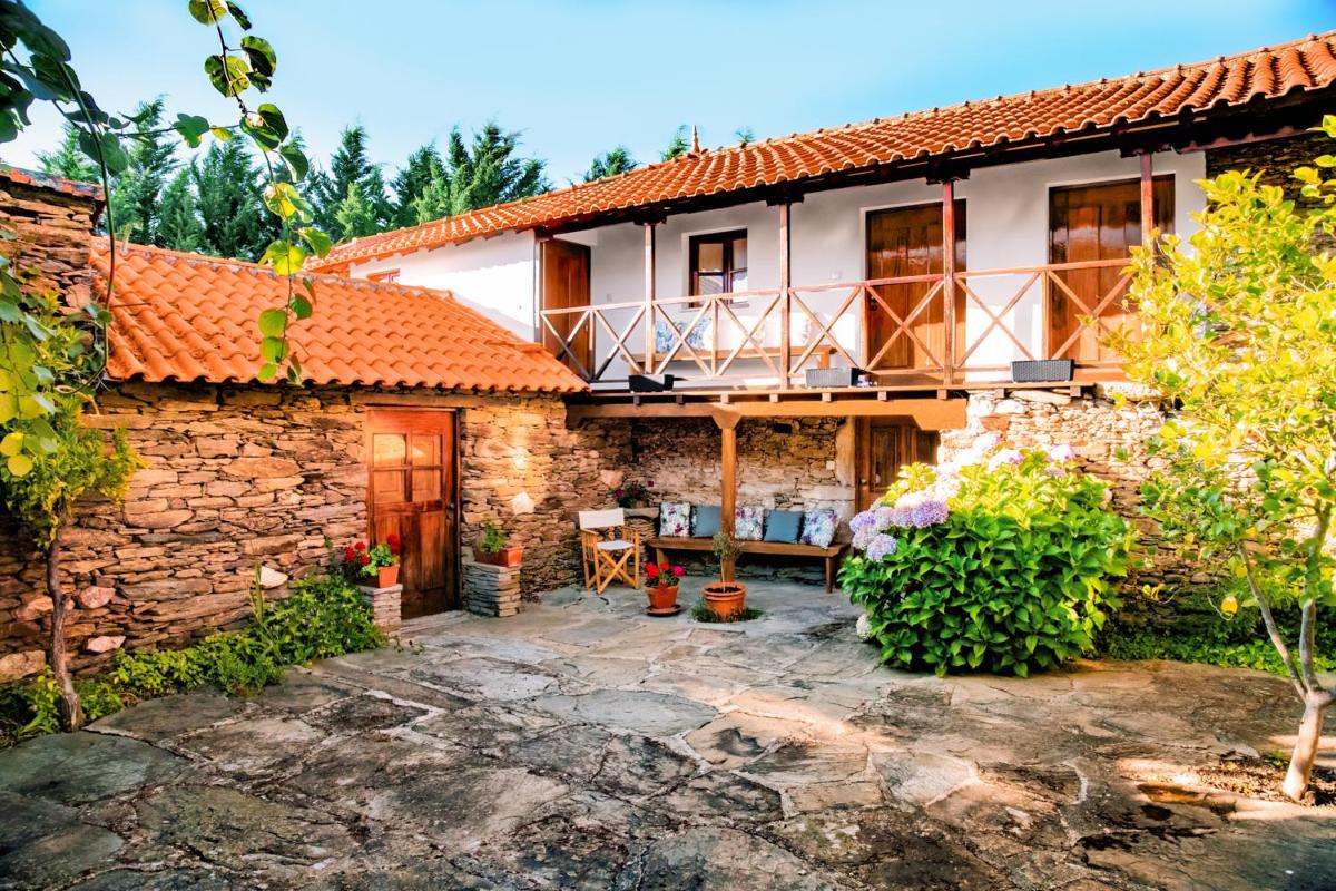 Villa Dos Cedros - Housity