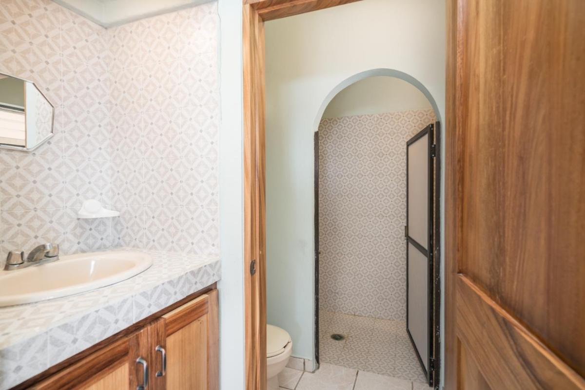 Awesome Casita with 2BR 2BA with Beach & Pool - Housity