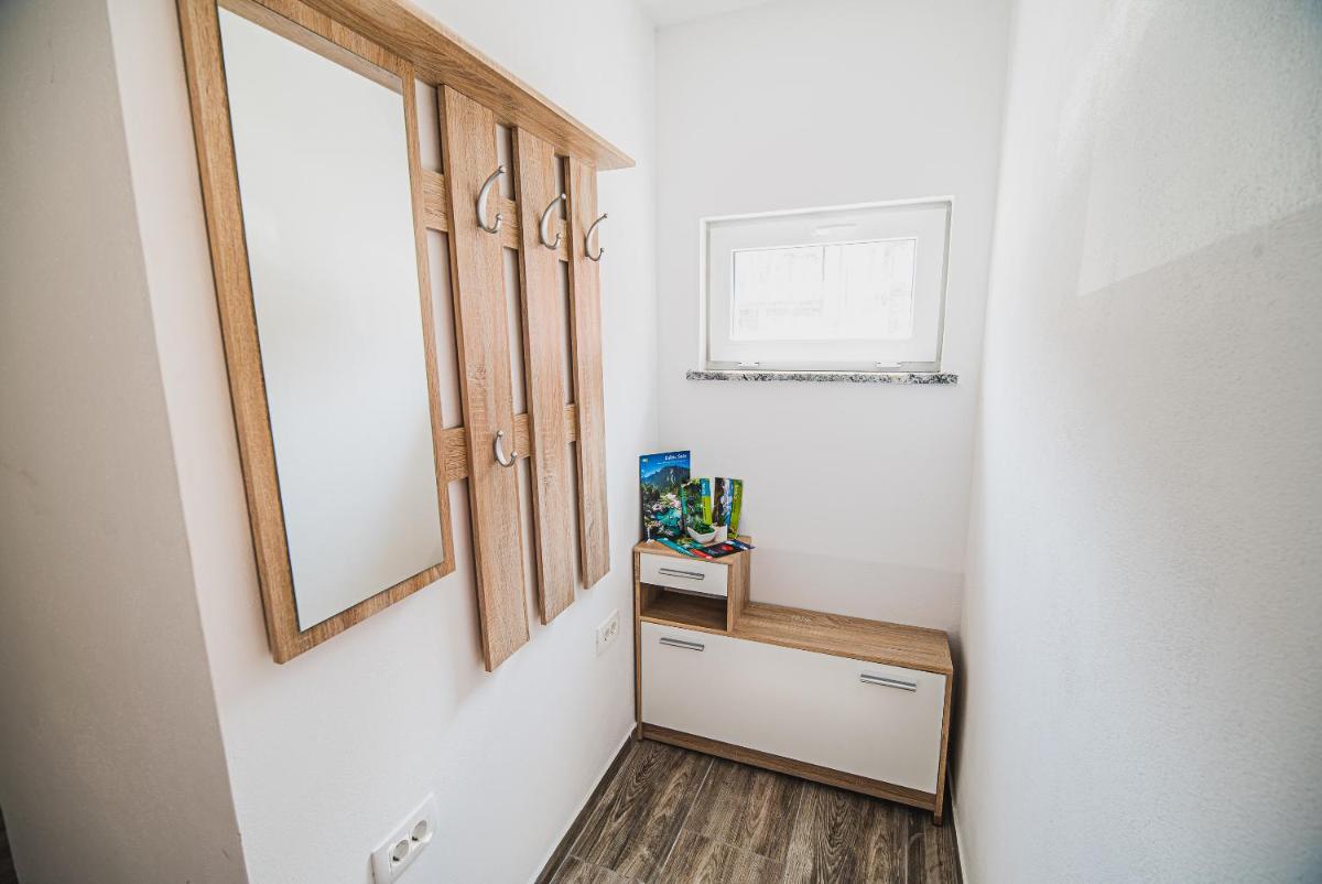 CUDERLAND STUDIO KURNIK - Housity