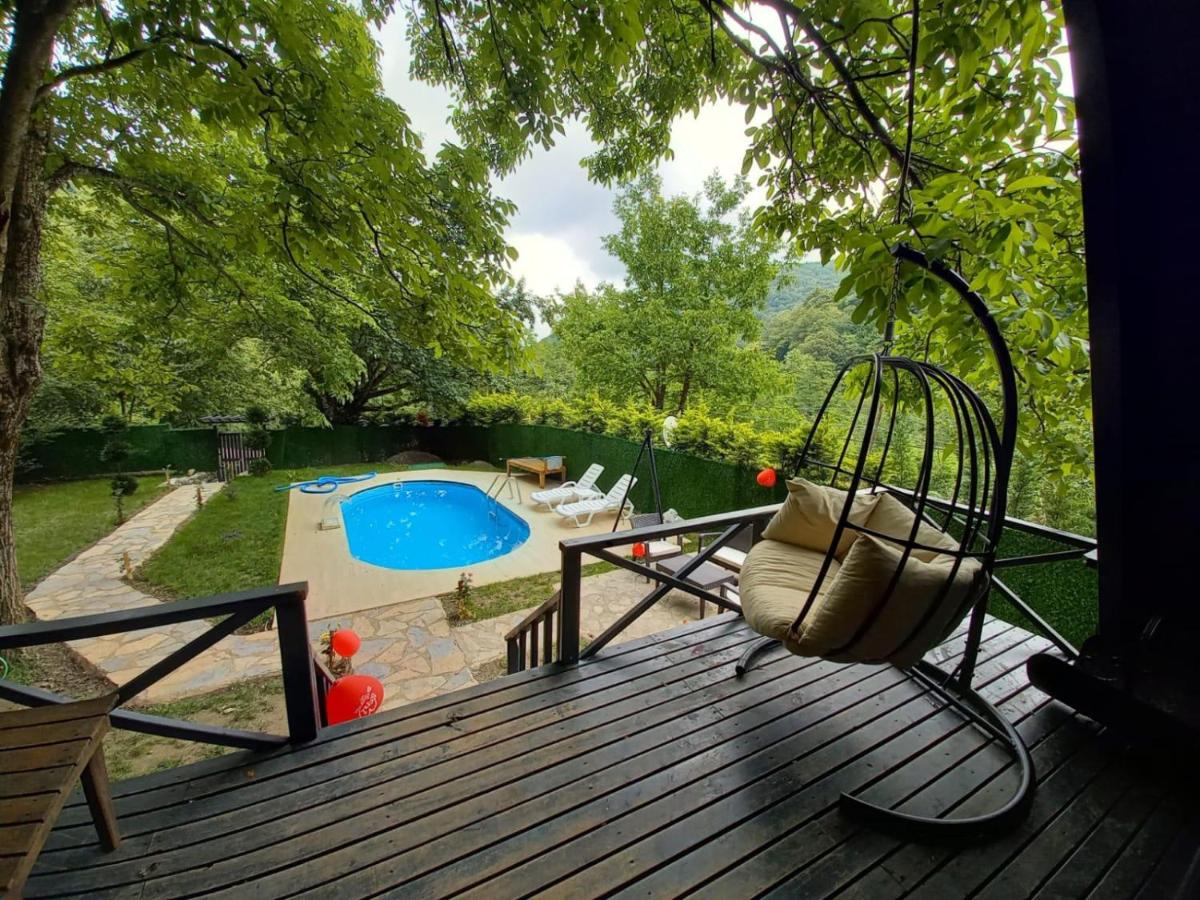 Peaceful Bungalow with Private Pool Surrounded by Nature in Sapanca - Housity
