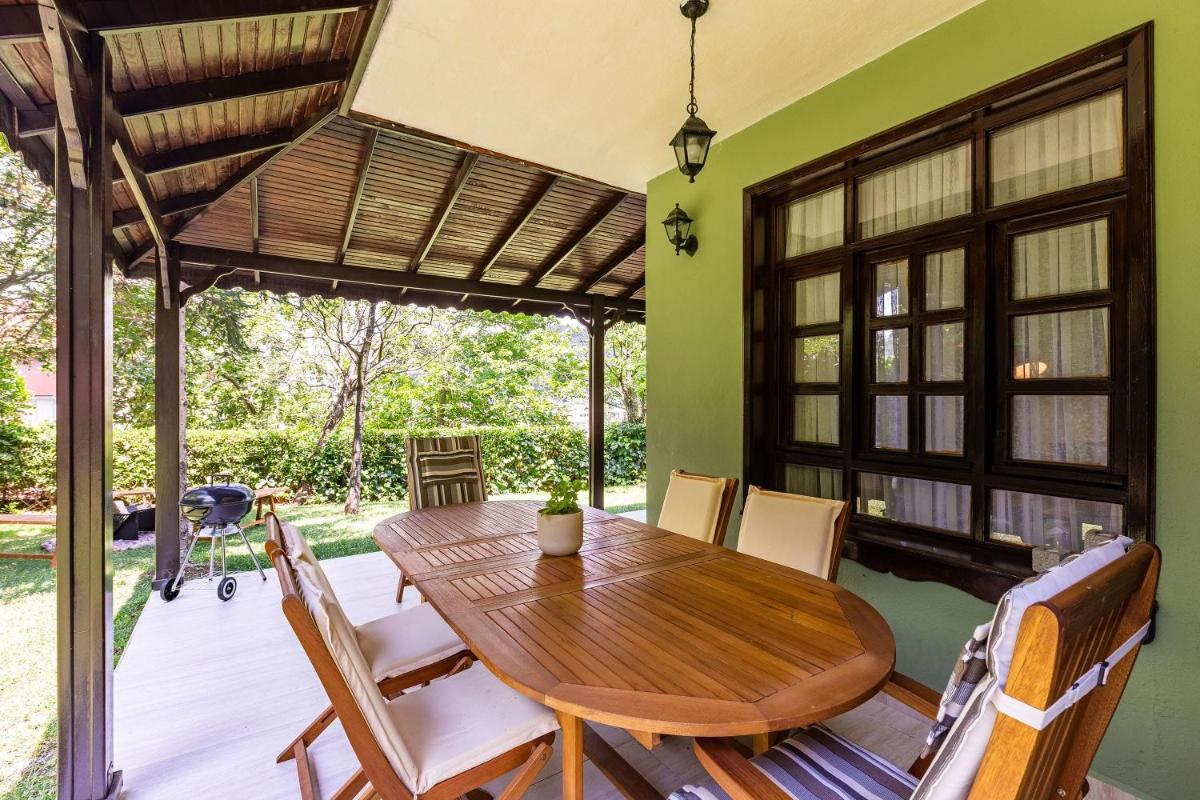 Splendid Villa Surrounded by Nature in Sapanca - Housity