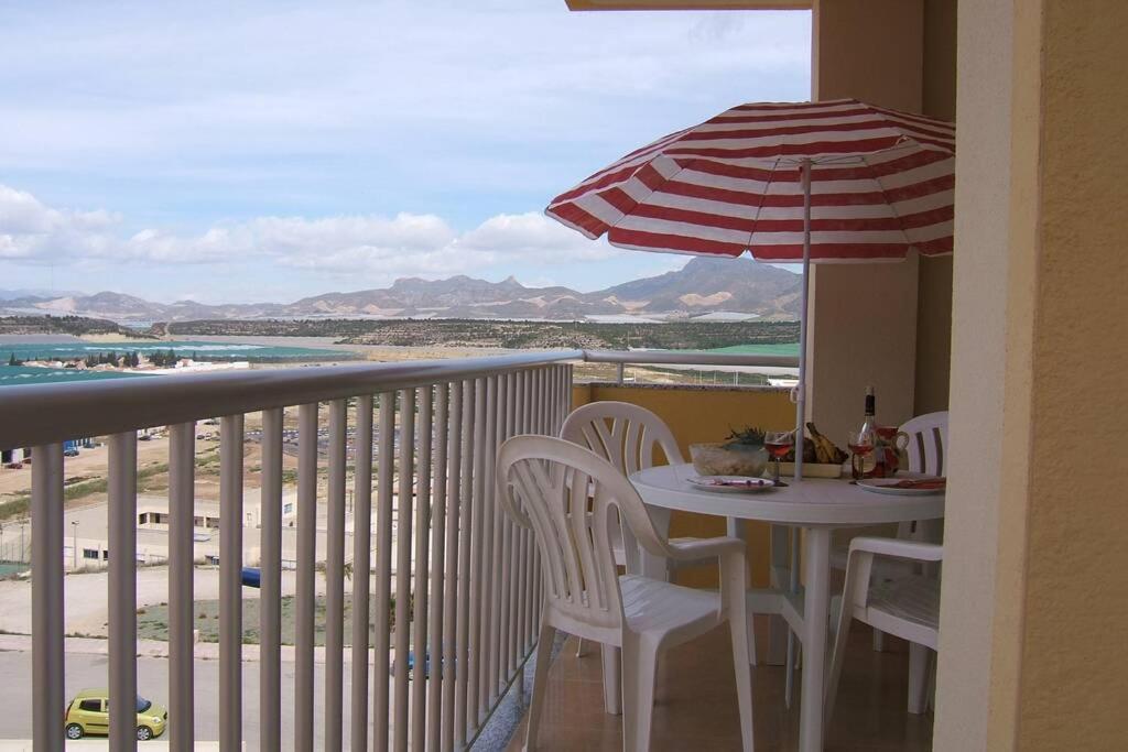 Penthouse 2 Bedroom Apartment with Rooftop Solarium and Parking - Housity