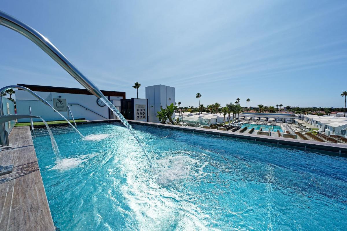 Piscina en o cerca de Club Maspalomas Suites & Spa - Adults Only