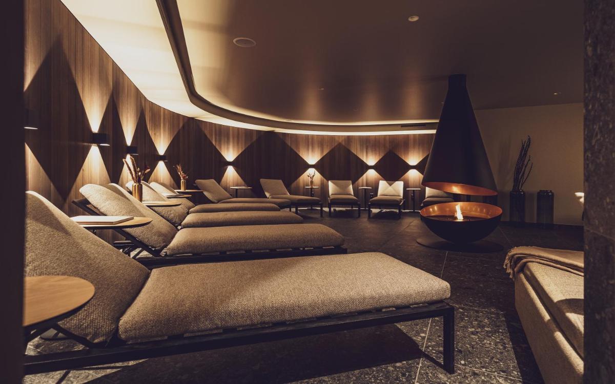 Hotel Waldhuus - Housity
