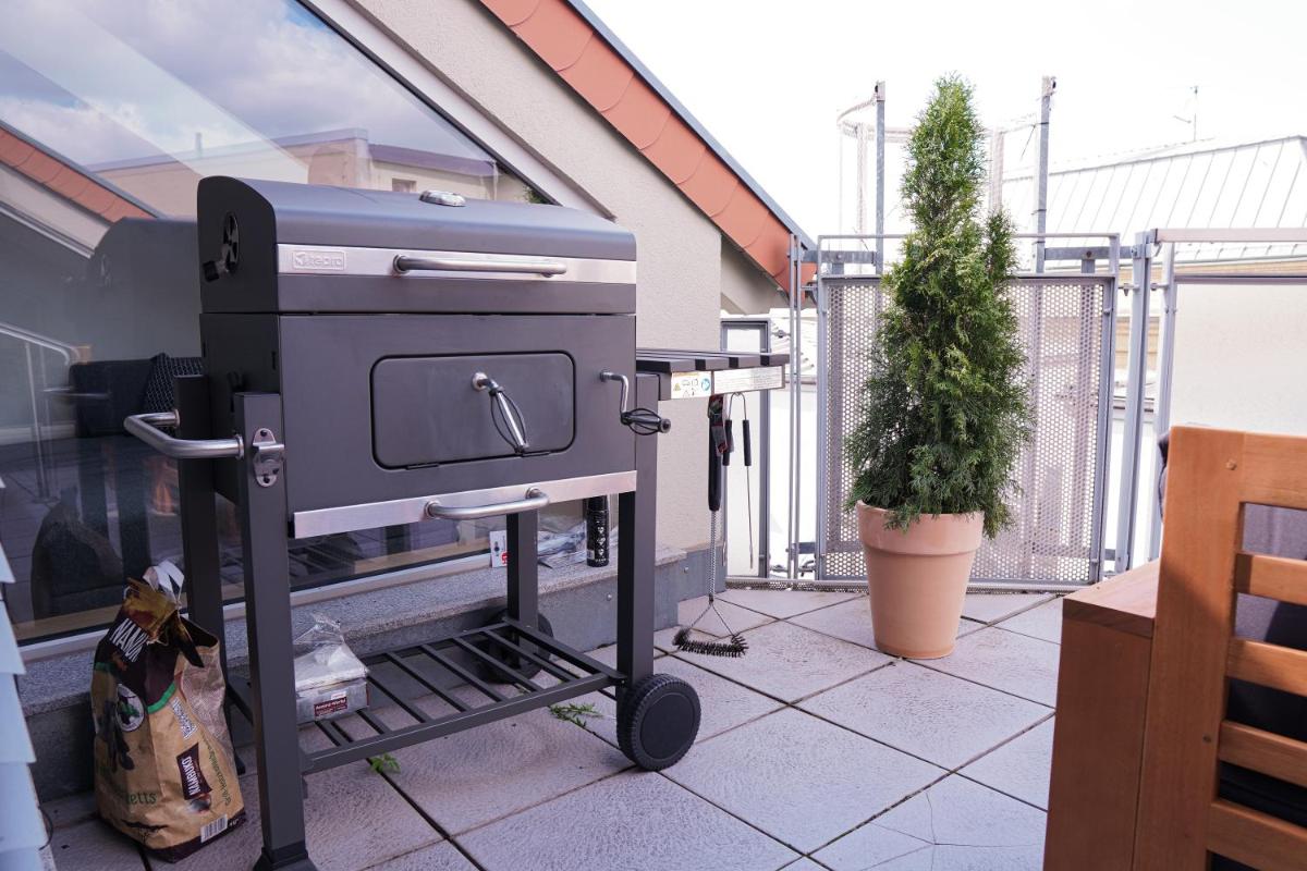 Suitetrails - FULL HOUSE Premium Apartments - Halle Rooftop - Homeoffice, BBQ, NTFLX inkl.