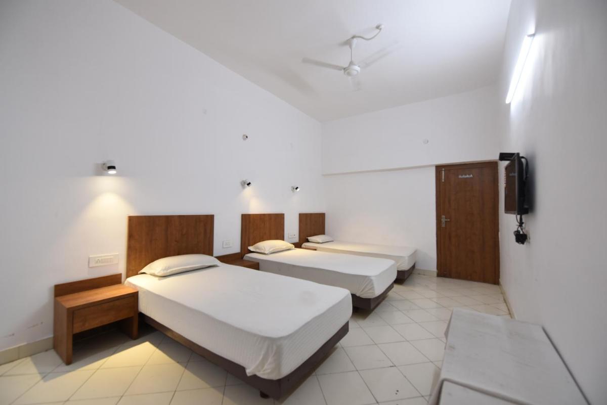 Hotel Mayur - Housity