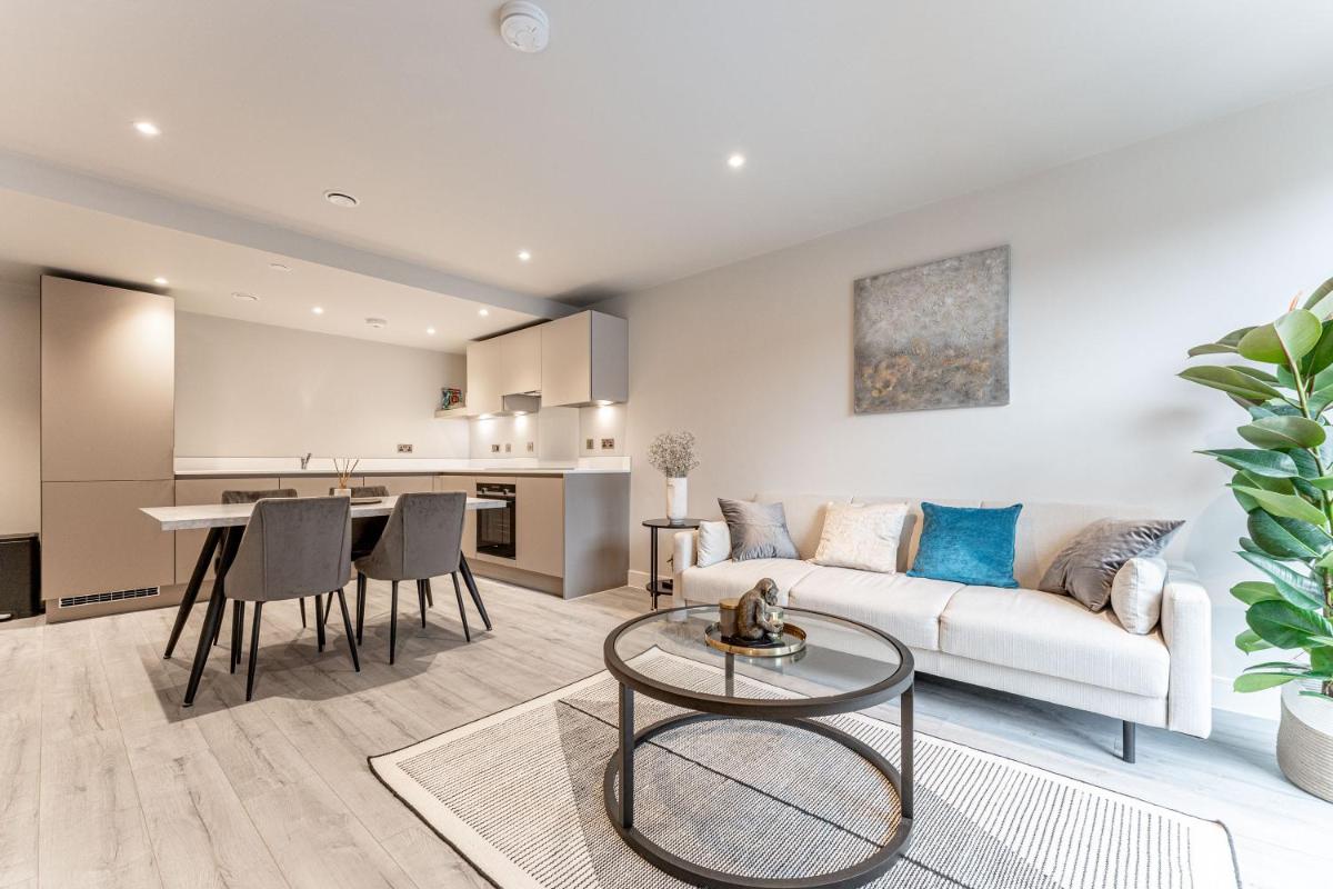 St Martin's Place by Seven Living - Birmingham City Centre - Housity
