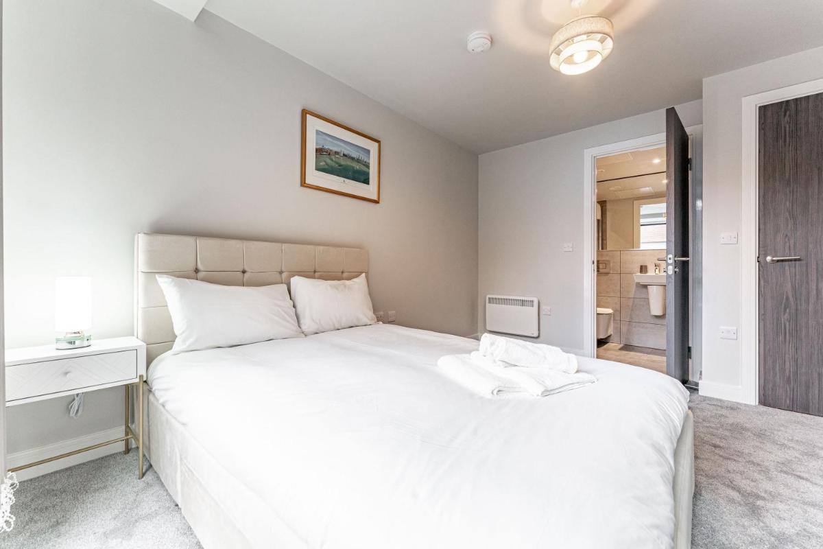 St Martin's Place by Seven Living - Birmingham City Centre - Housity