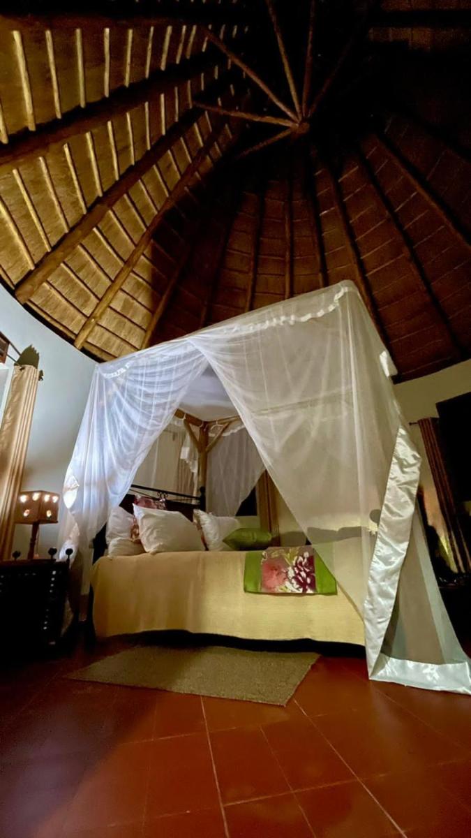 Suitetrails - Kibale Guest Cottages