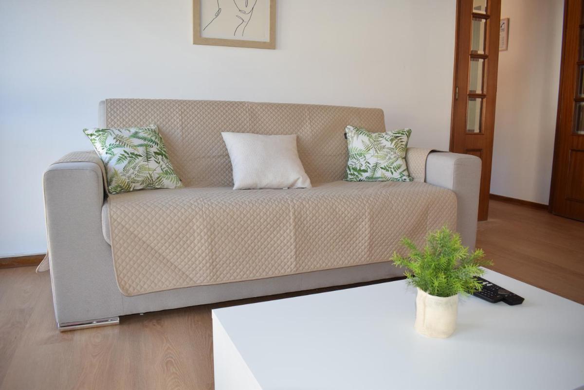 Terreiro da Erva House - Housity