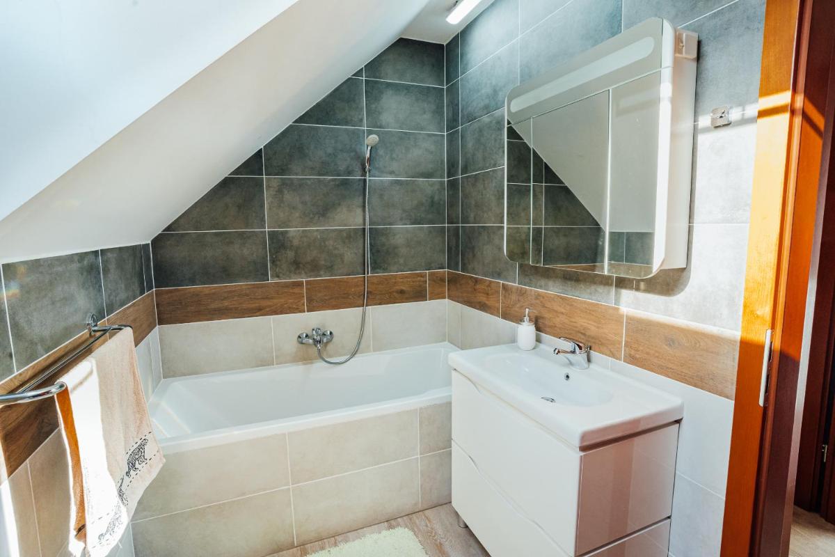 Apartment Sneznik - Housity