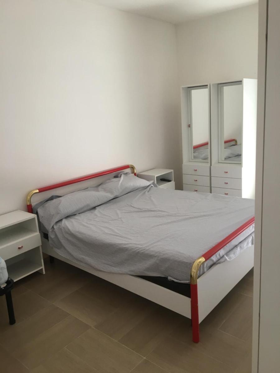 La Casa di Carlo in residenza con piscina - Housity