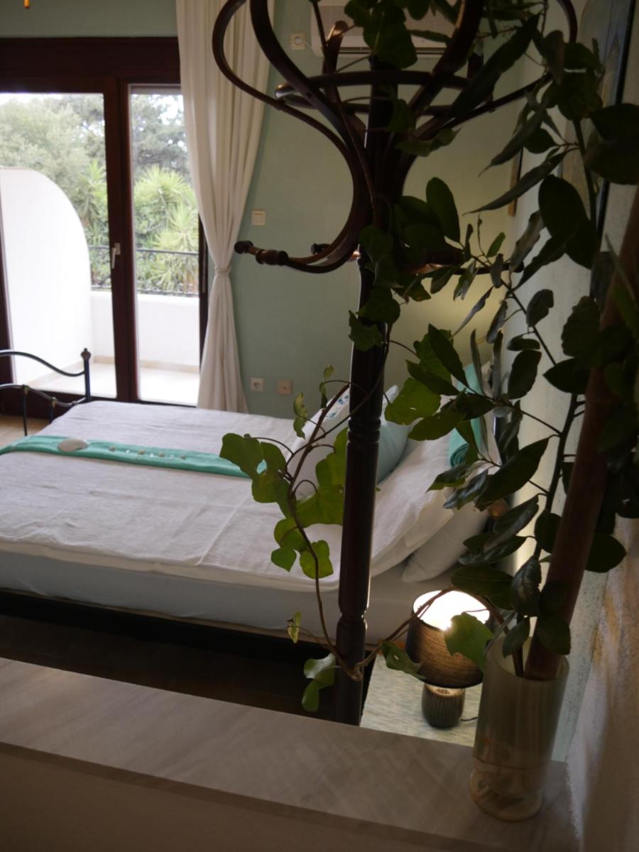 Helios Rhodos Apartments - Housity