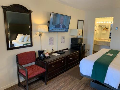 @ Michigan Inn & Lodge - Housity