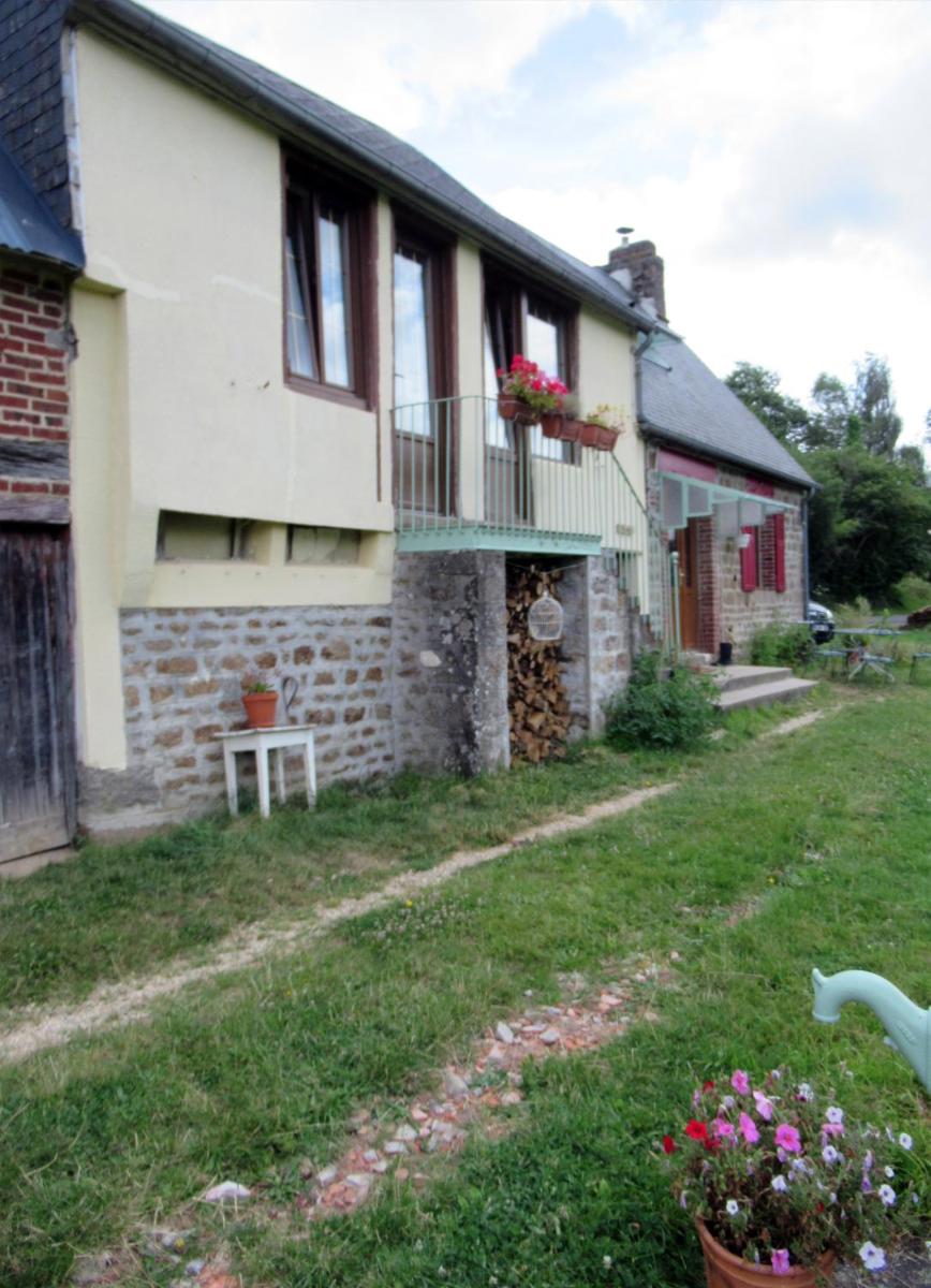 L'Oisiveraie - Ecolieu dans le bocage normand - Housity