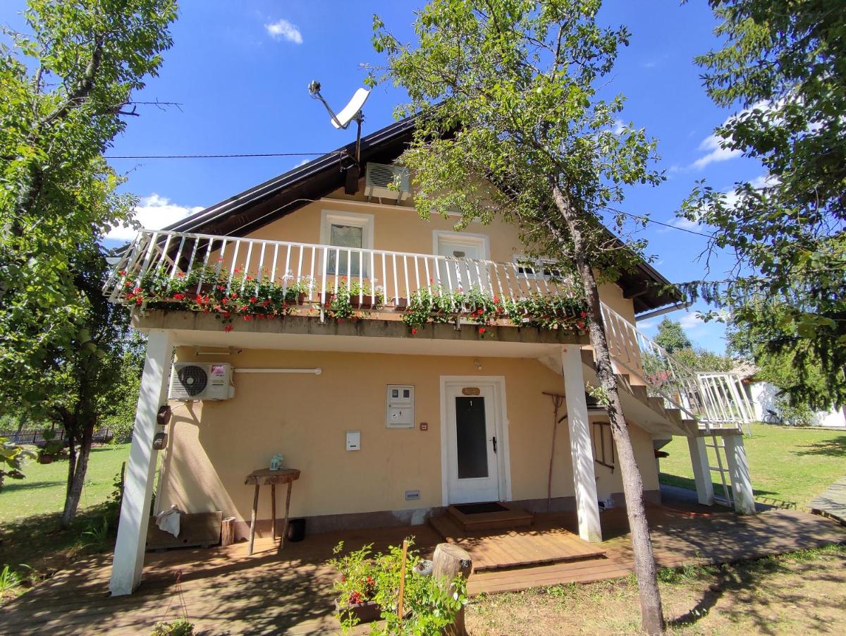 Apartments Eco Forest Resort - Housity