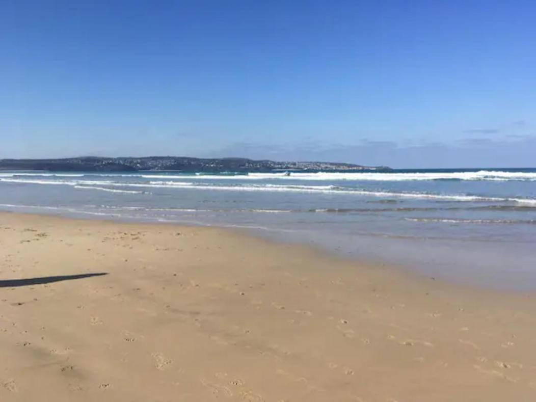 St.Ives Caravan (wild campsite) - Housity