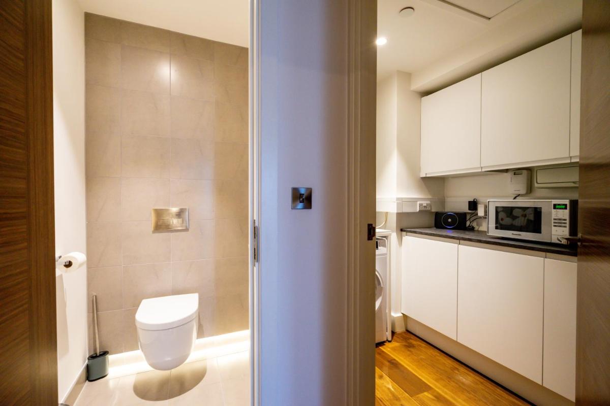Piccadilly Place - Housity